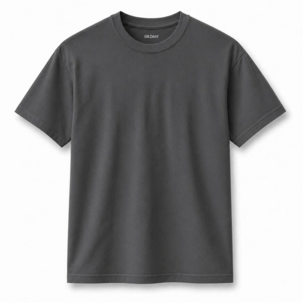 Gildan 5000 Heavy Cotton T-Shirt in Charcoal